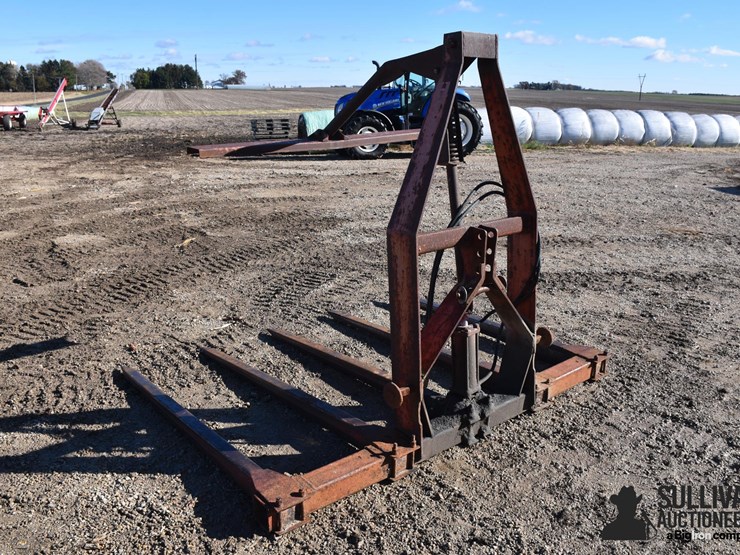 heston-3-pt-bale-mover-image-3