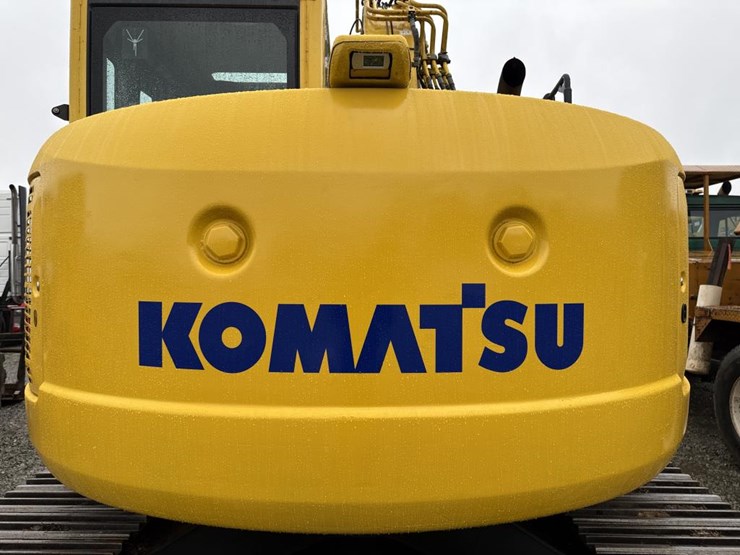 komatsu-pc138us-image-27