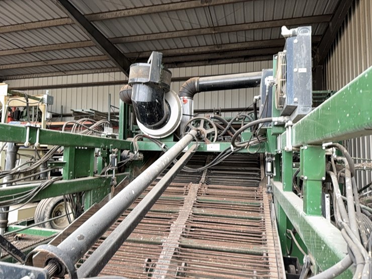 lockwood-672-sweet-potato-digger/harvester-image-17