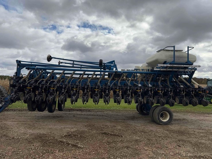 kinze-3700-image-5