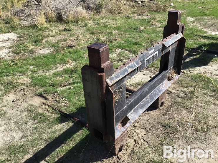 homemade-quick-attach-bale-spear-image-7