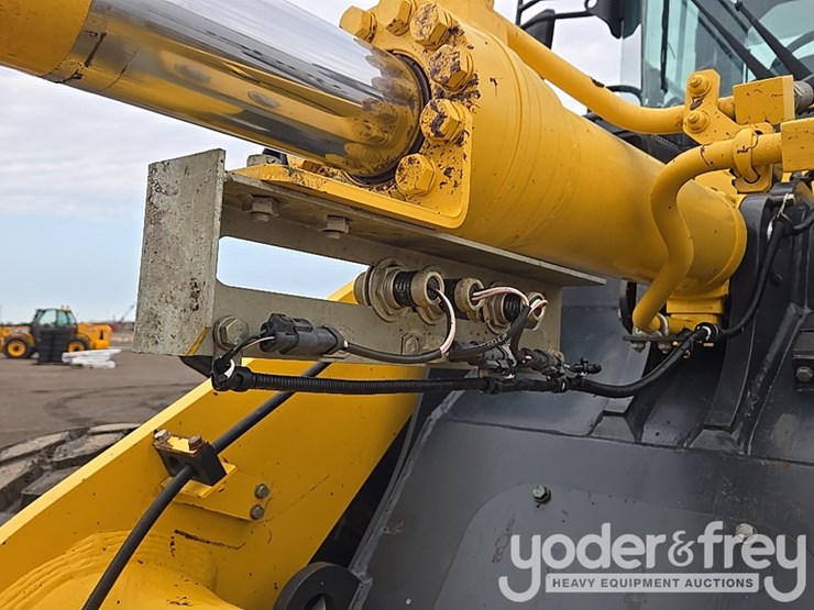 2021-komatsu-wa270-8-image-44