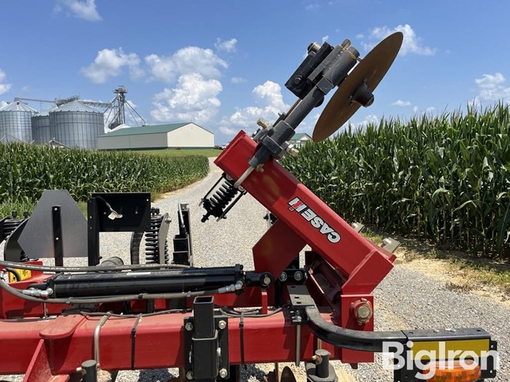 2023-case-ih-ecolo-till-2500-image-11