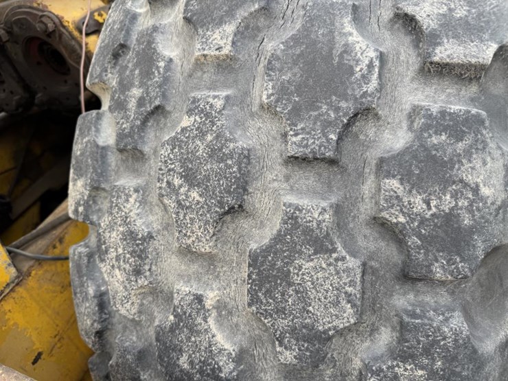 caterpillar-3208-image-34