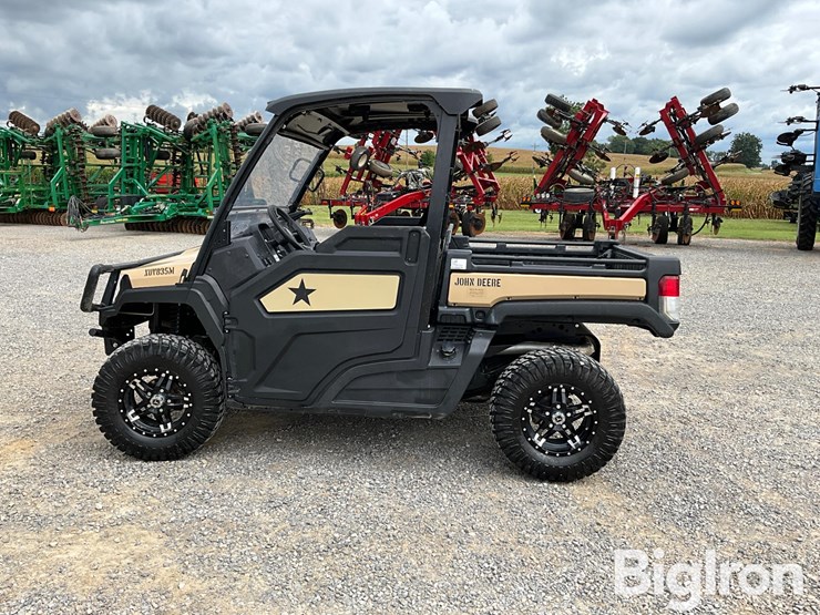 2023-john-deere-gator-image-8