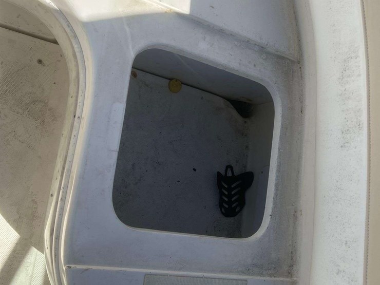 2003-sea-ray-slx-29'-image-36