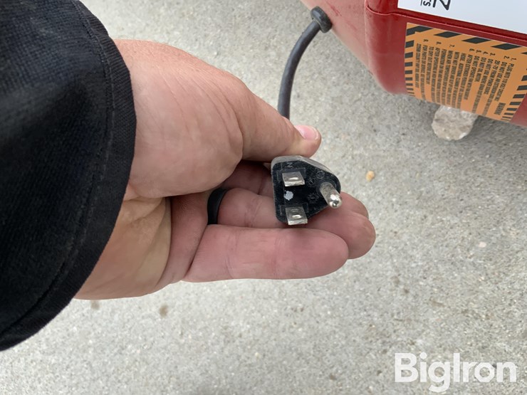 b&w-128-grain-aerator-&-dryer-image-10