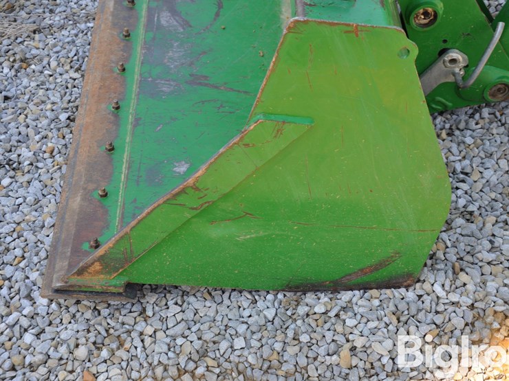 2021-john-deere-700m-image-12