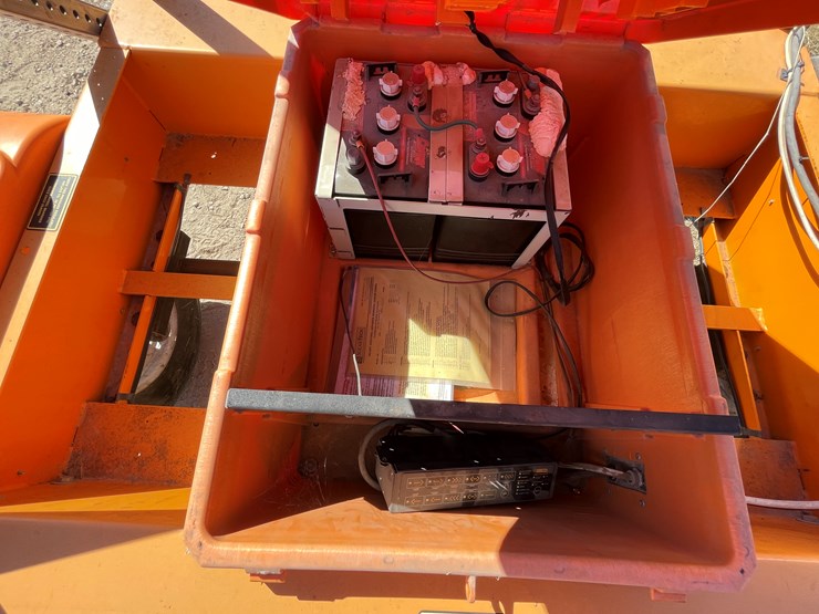 #6314-•-2018-solar-tech-arrow-board-(trailer-#37163),-no-title-image-6