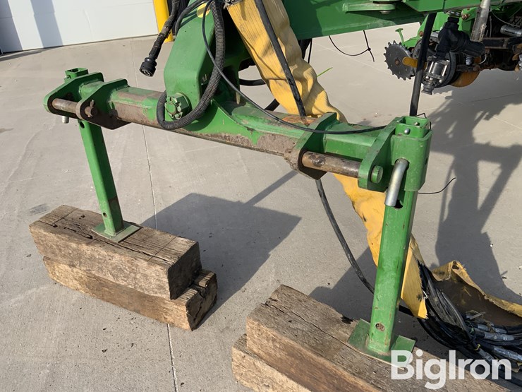 2009-john-deere-1770nt-ccs-image-9