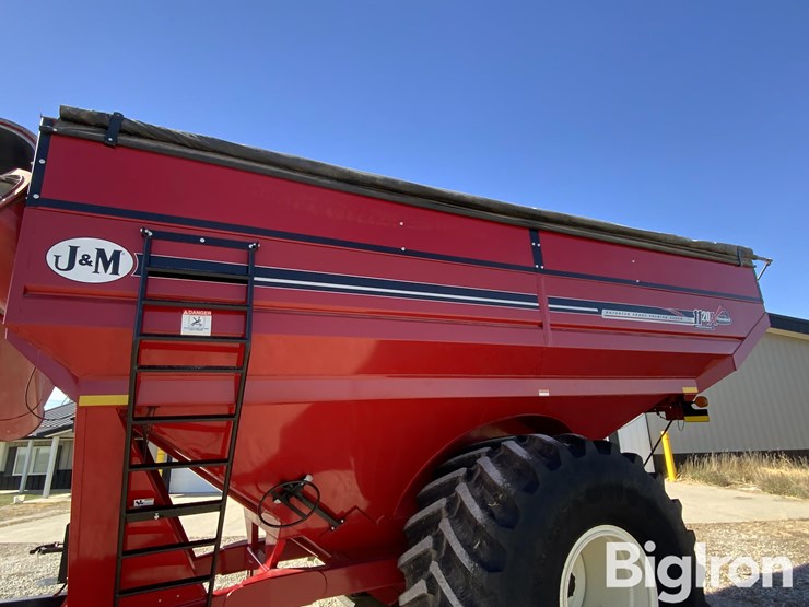 2015-j&m-1120-xtended-reach-grain-cart-image-16