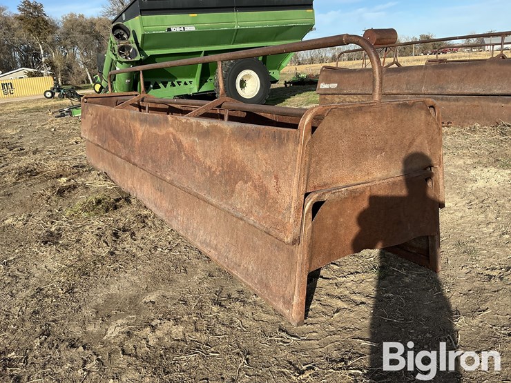 steel-bottomless-feed-bunks-image-3