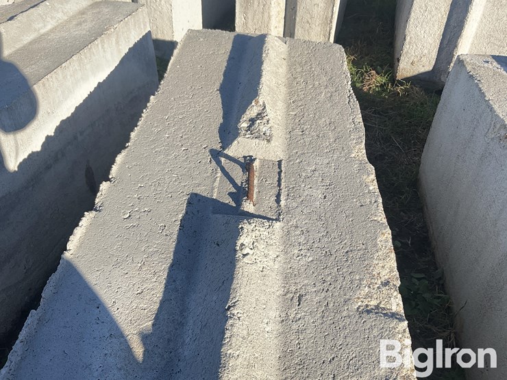 concrete-stackable-blocks-image-11