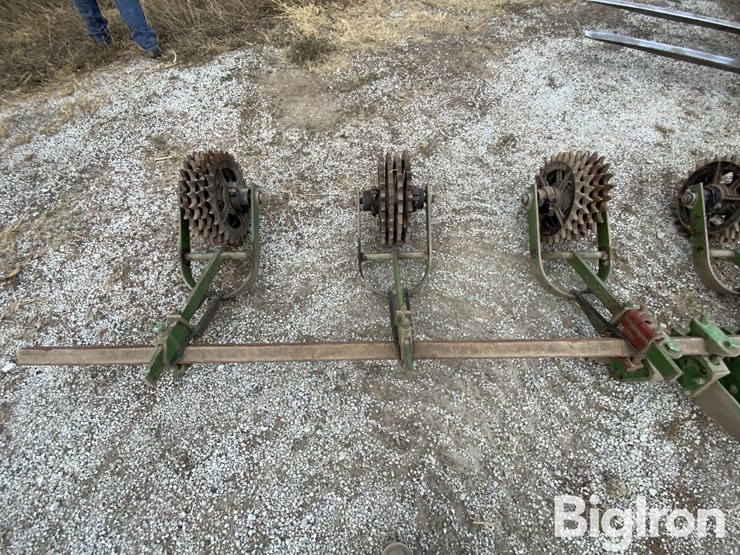 brillion-6r30-crust-crusher-cultipacker-image-14