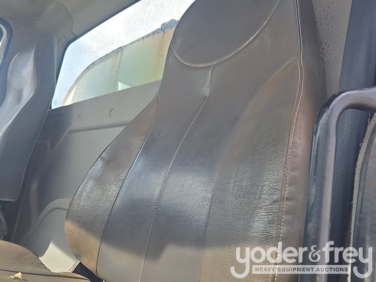 2015-international-4300-sba-image-105