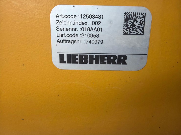 john-deere-324-image-55