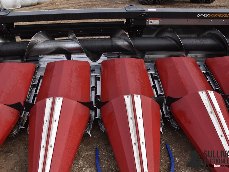 2021-drago-gt-8r30-corn-head-image-16