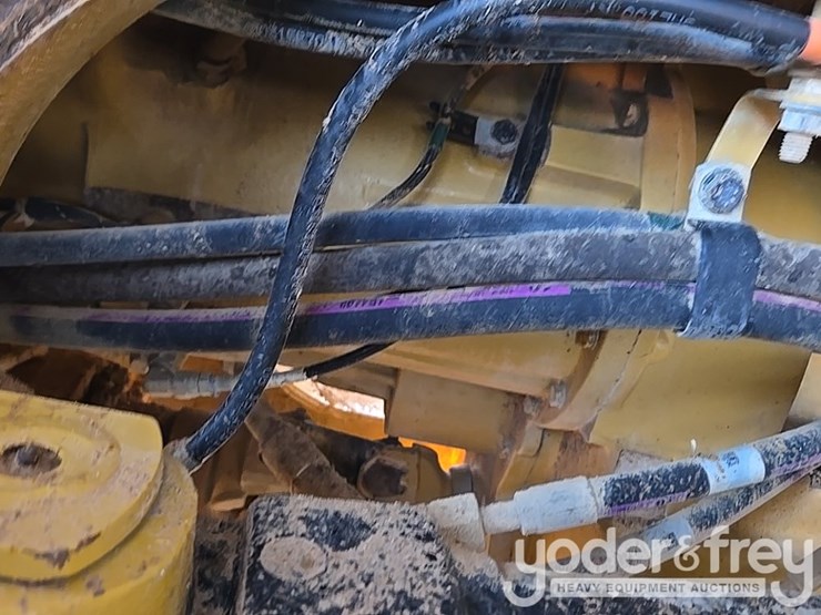 2016-caterpillar-950m-image-70