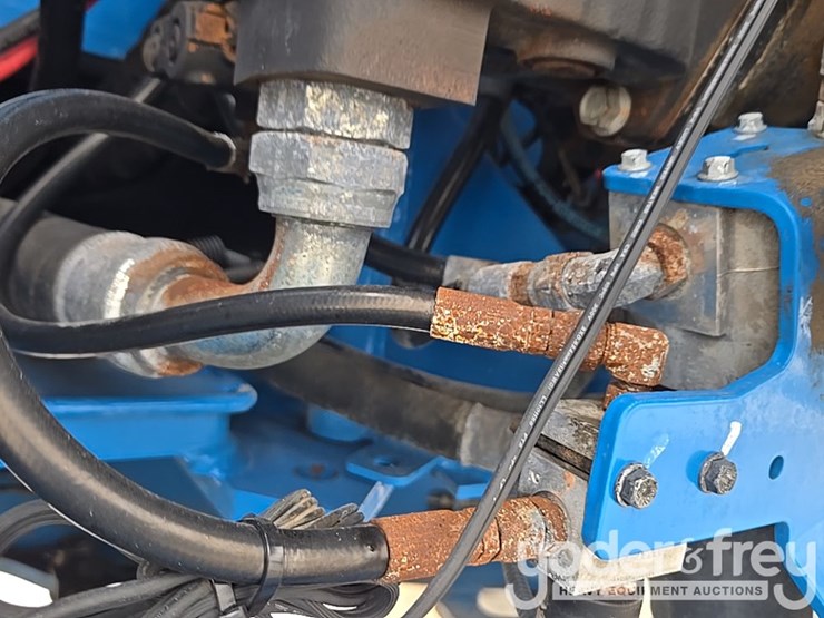 2015-genie-zx-135-image-89