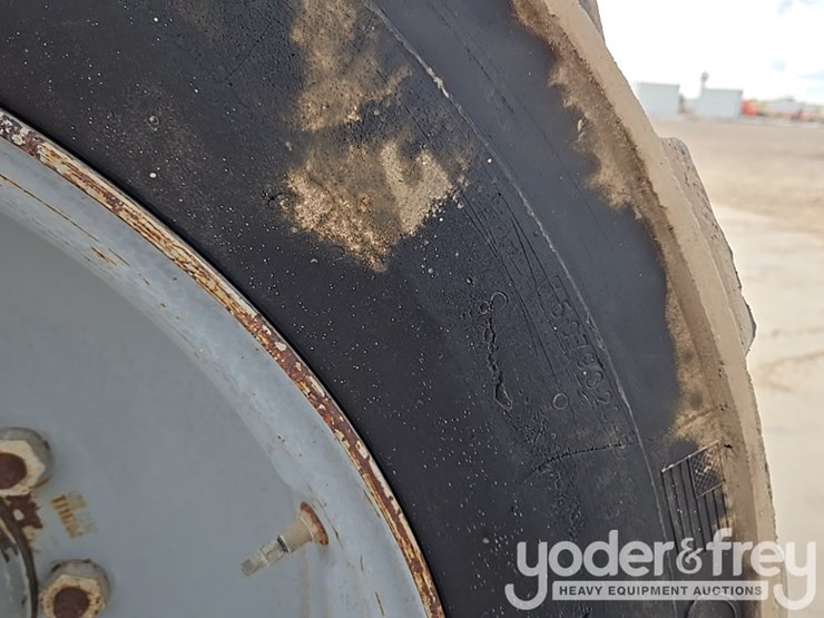 2015-genie-zx-135-image-65