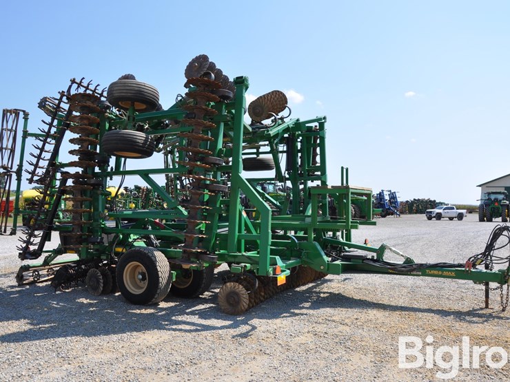 great-plains-4000tm-image-3