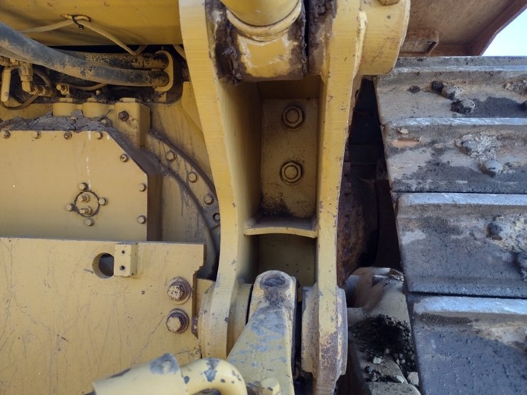 caterpillar-d8r-image-41