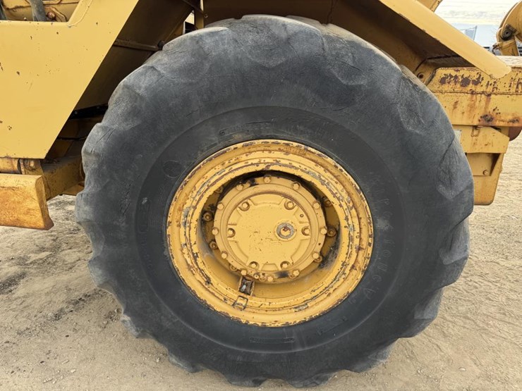 caterpillar-613b-image-43