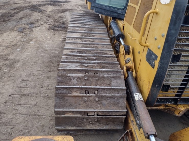 caterpillar-d5k2-lgp-image-40