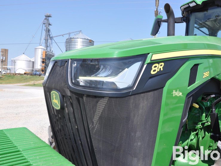 2023-john-deere-8r-280-image-11