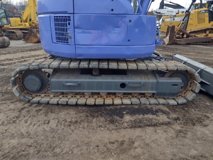 komatsu-pc128uu-2-image-35