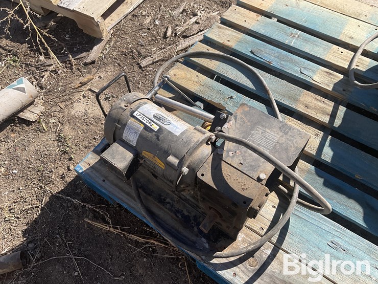 cds-chemigation-pump-image-1