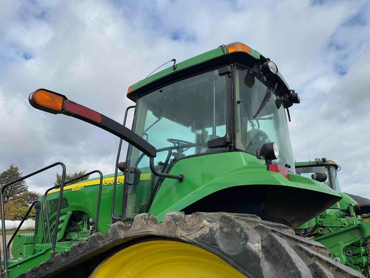 2005-john-deere-8520t-image-33