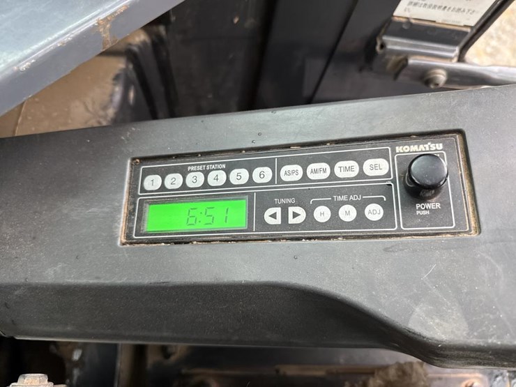 komatsu-pc138us-image-74