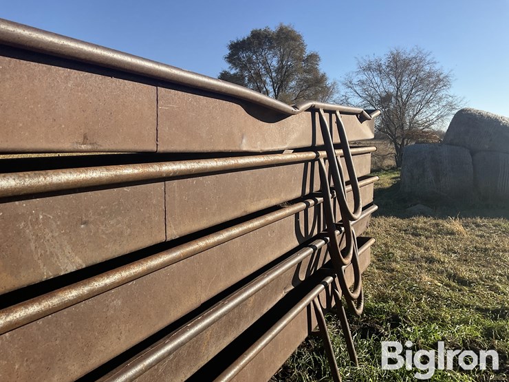 steel-feed-bunks-image-16