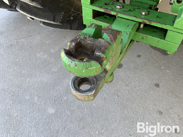 2011-john-deere-8345r-image-9