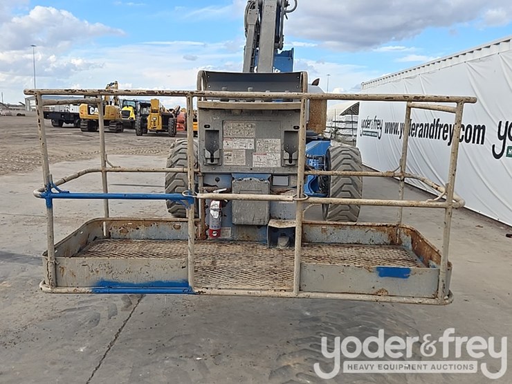 2015-genie-zx-135-image-11