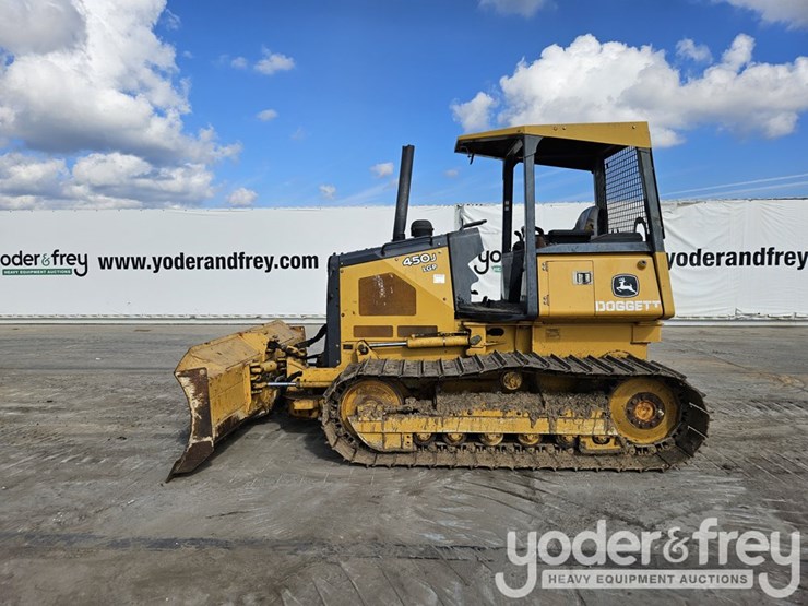 2015-deere-450j-image-3