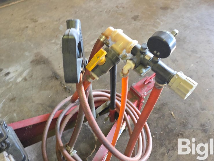 pull-type-yard-sprayer-image-19