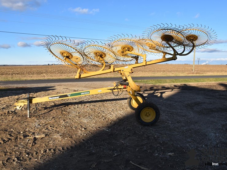 2013-vermeer-vr1022-image-8