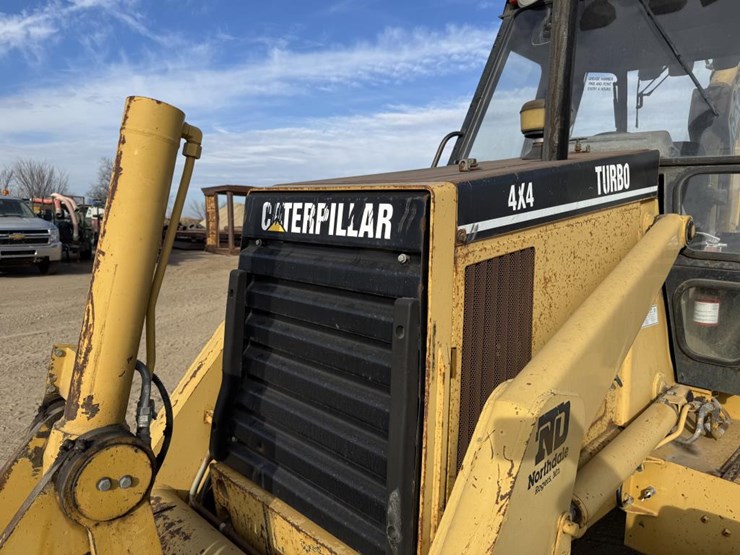 caterpillar-416b-image-9
