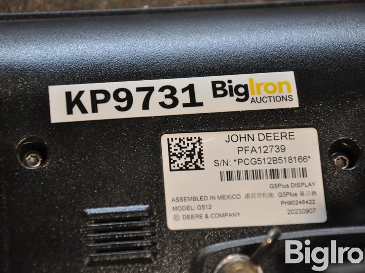 john-deere-g5plus-extended-monitor-image-3