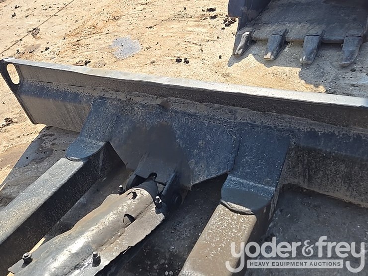 bobcat-331g-image-17