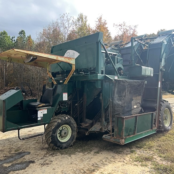 POWELL TOBACCO HARVESTER, JOHN DEERE DIESEL, NEW MODEL HEADS, UPDATED CONVEYORS, LOTS OF NEW UPDATED PARTS THIS YEAR, NEW STYLE DEFOLIATING HEADS, CUTTER BARS; CALL 252.398.2371 TO VIEW AND QUESTIONS. LOCATED IN THE ST.JOHN / AHOSKIE AREA.