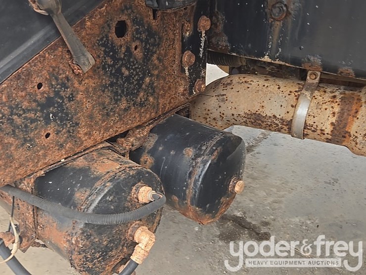 2015-international-4300-sba-image-60