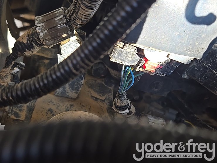 2018-komatsu-wa200-8-image-119