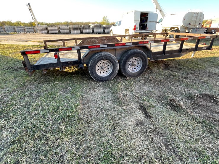 #6241-•-2018-top-hat-car-trailer-(trailer-#09107)-(has-tx-title)-image-2