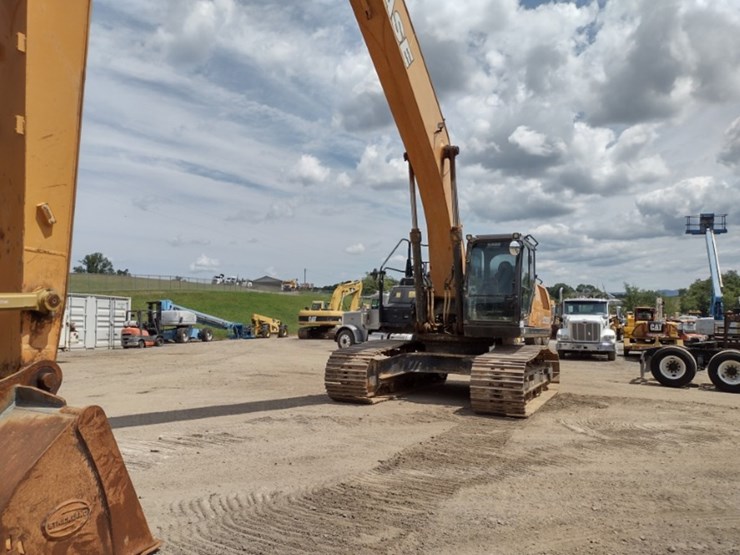 22-case-cx350d-image-49