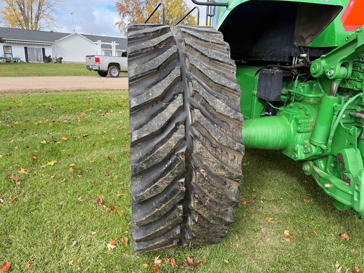 2005-john-deere-8520t-image-16