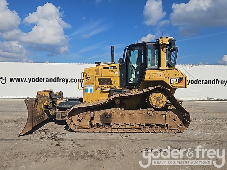 2017-caterpillar-d6n-image-3