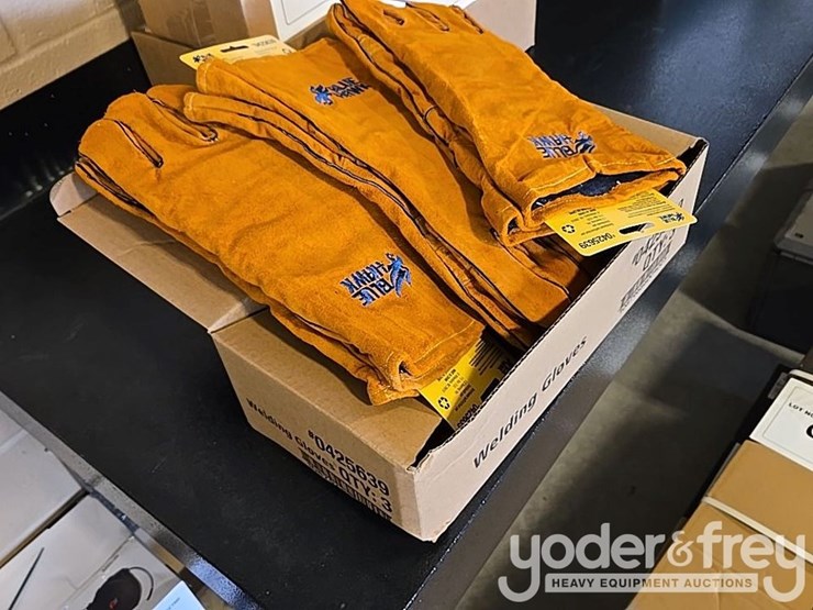unused-blue-hawk-welding-gloves-(3-pair-per-box)-image-2